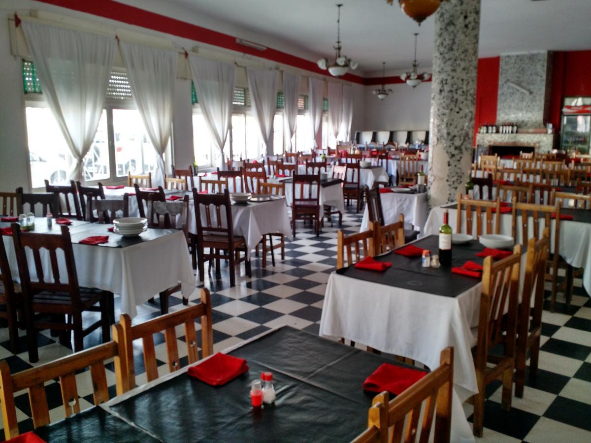 Hotel Hebron Termas de Río Hondo Exteriör bild